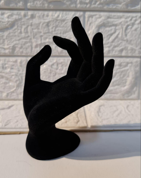 كف مخمل اسود