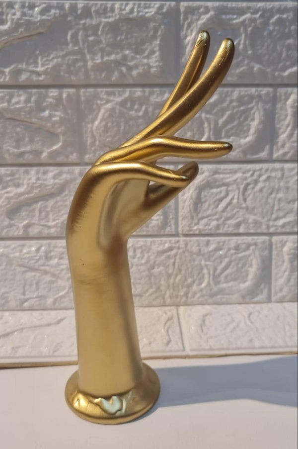 كف ذهبي حجم كبير